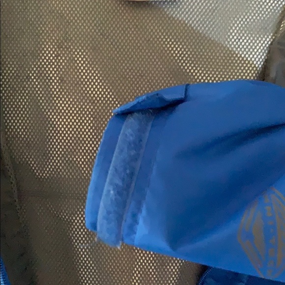 Blue Columbia Windbreaker - Picture 5 of 5